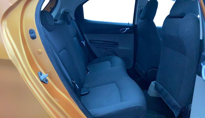 2018 Tata Tiago XZA PETROL, Petrol, Automatic, 39,282 km, Right Side Rear Door Cabin