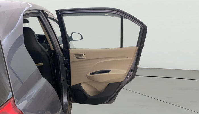 2019 Hyundai NEW SANTRO SPORTZ CNG, CNG, Manual, 63,383 km, RHS Rear Door