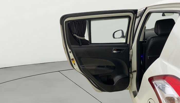 2016 Maruti Swift VXI, CNG, Manual, 85,507 km, LHS Rear Door