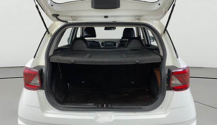 2019 Hyundai VENUE S 1.2, Petrol, Manual, 62,933 km, Boot Open Zoomed View