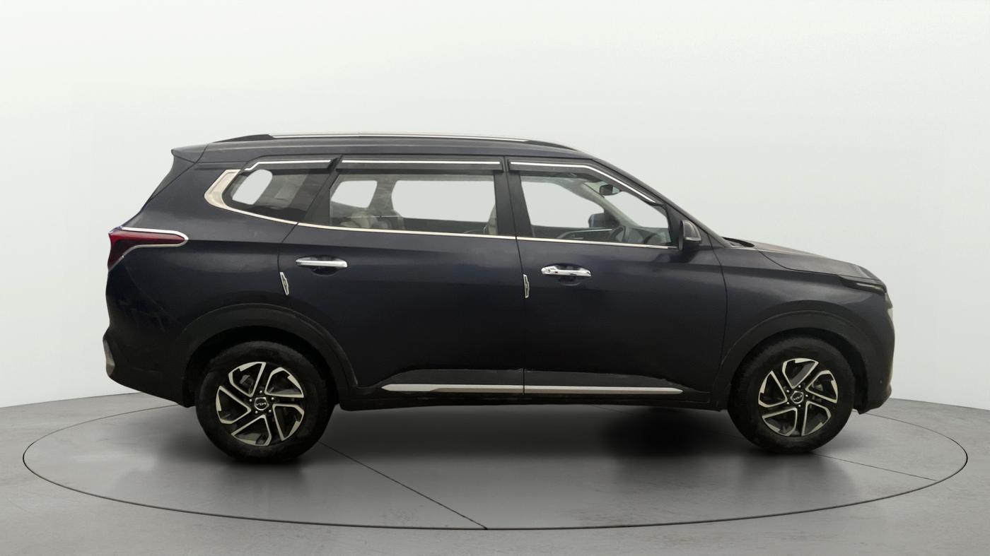 2022 KIA CARENS LUXURY PLUS 1.5 DIESEL AT 7 STR, Diesel, Automatic, 78,927 km, Right Side View