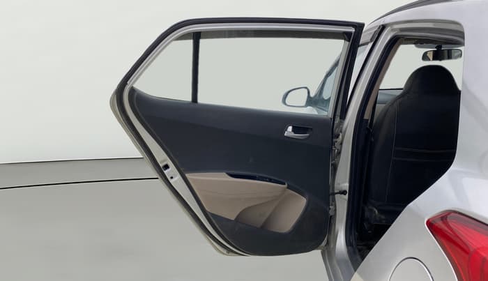 2018 Hyundai Grand i10 SPORTZ AT 1.2 KAPPA VTVT, Petrol, Automatic, 63,174 km, LHS Rear Door