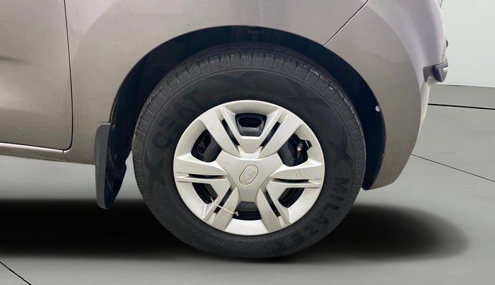 2016 Datsun Redi Go T (O), Petrol, Manual, 40,672 km, Right Front Wheel