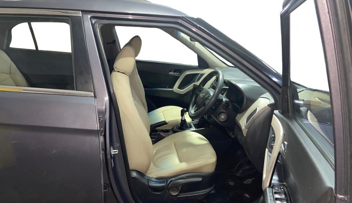 2016 Hyundai Creta SX 1.6 DIESEL, Diesel, Manual, 82,154 km, Right Side Front Door Cabin