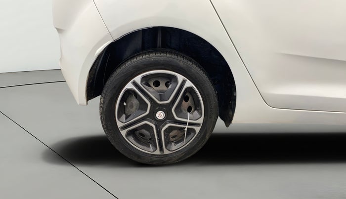 2020 Tata ALTROZ XT PETROL, Petrol, Manual, 88,714 km, Right Rear Wheel