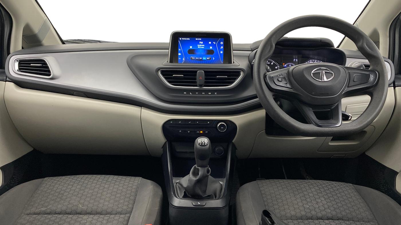 2022 Tata ALTROZ XM PLUS PETROL, Petrol, Manual, 58,379 km, Dashboard