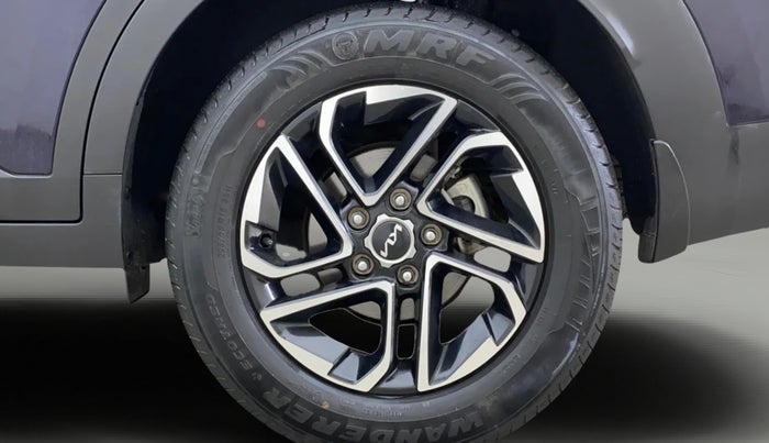 2023 KIA CARENS LUXURY PLUS 1.5 PETROL DCT 7 STR, Petrol, Automatic, 15,166 km, Left Rear Wheel