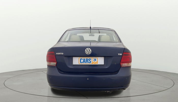 2015 Volkswagen Vento HIGHLINE PLUS 1.2 AT 16 ALLOY, Petrol, Automatic, 76,519 km, Back/Rear