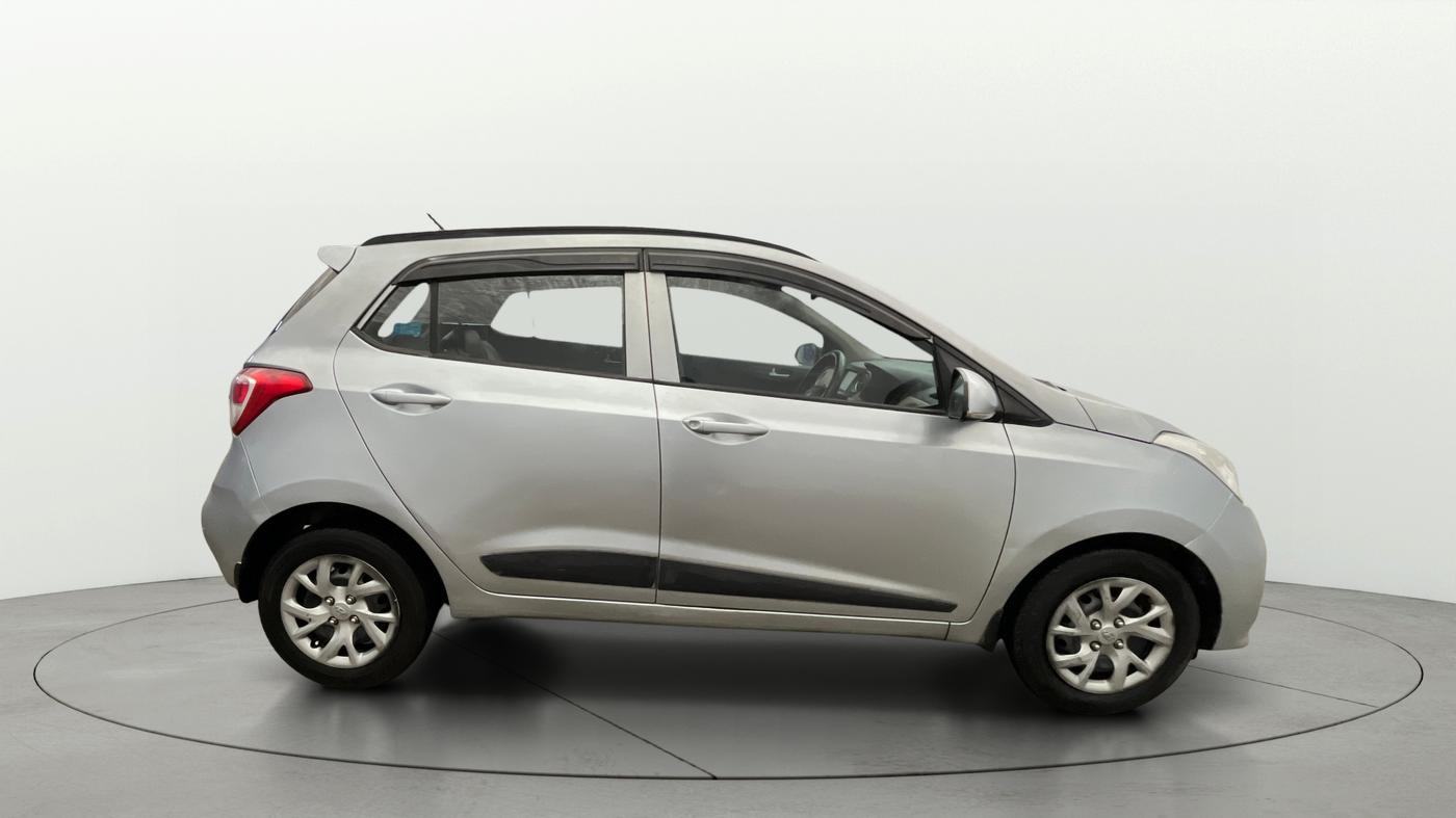 2019 Hyundai Grand i10 SPORTZ 1.2 KAPPA VTVT, Petrol, Manual, 72,694 km, Right Side View