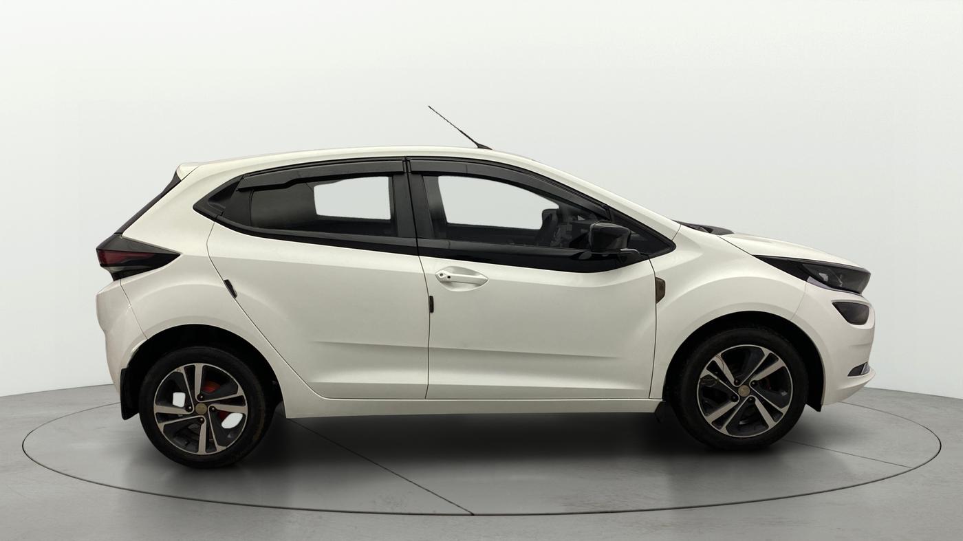 2020 Tata ALTROZ XZ PETROL, Petrol, Manual, 71,788 km, Right Side View