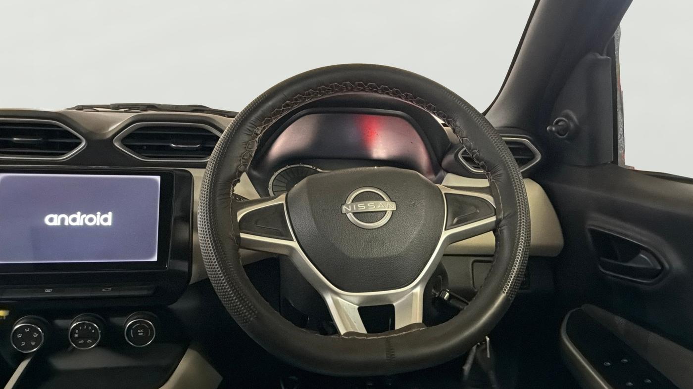 2022 Nissan MAGNITE XE, Petrol, Manual, 68,617 km, Steering Wheel Close Up