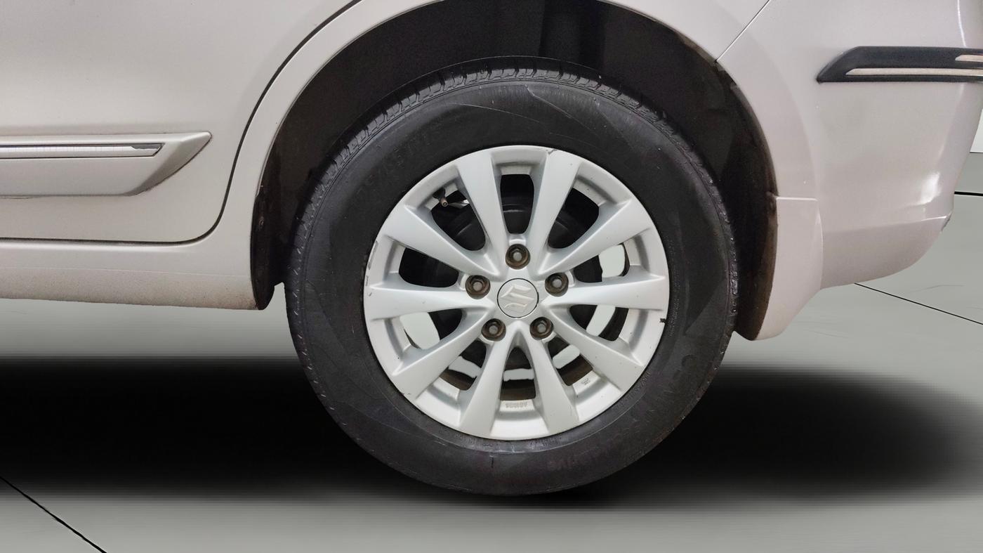 2013 Maruti Ertiga ZXI, Petrol, Manual, 73,530 km, Left Rear Wheel