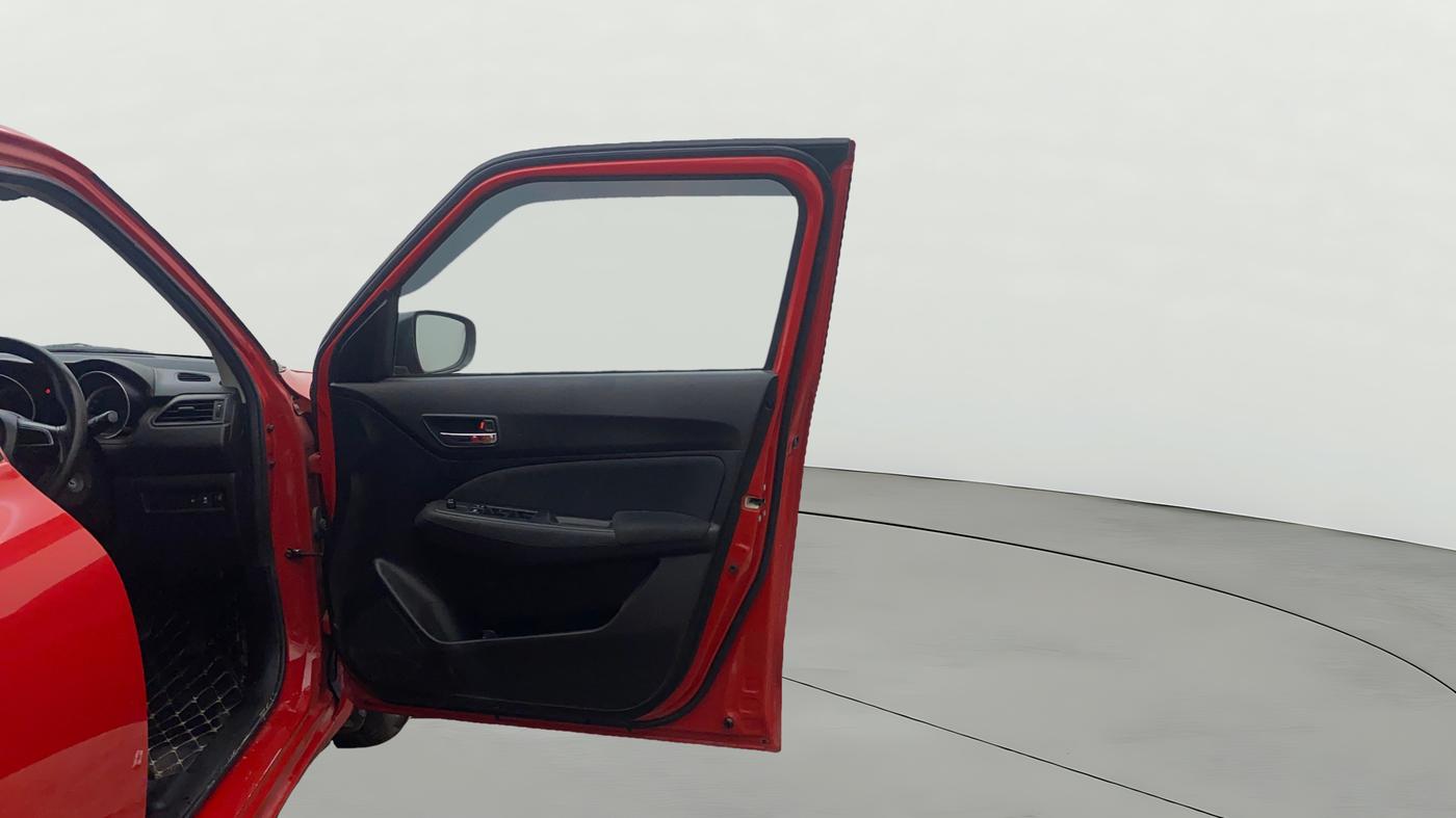 2023 Maruti Swift VXI AMT, Petrol, Automatic, 78,598 km, RHS Front Door