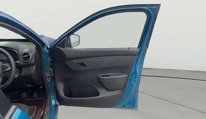 2022 Renault Kwid RXT 1.0 AMT, Petrol, Automatic, 36,428 km, RHS Front Door