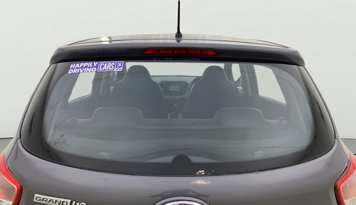 2017 Hyundai Grand i10 MAGNA AT 1.2 KAPPA VTVT, Petrol, Automatic, 33,435 km, Rear Windshield