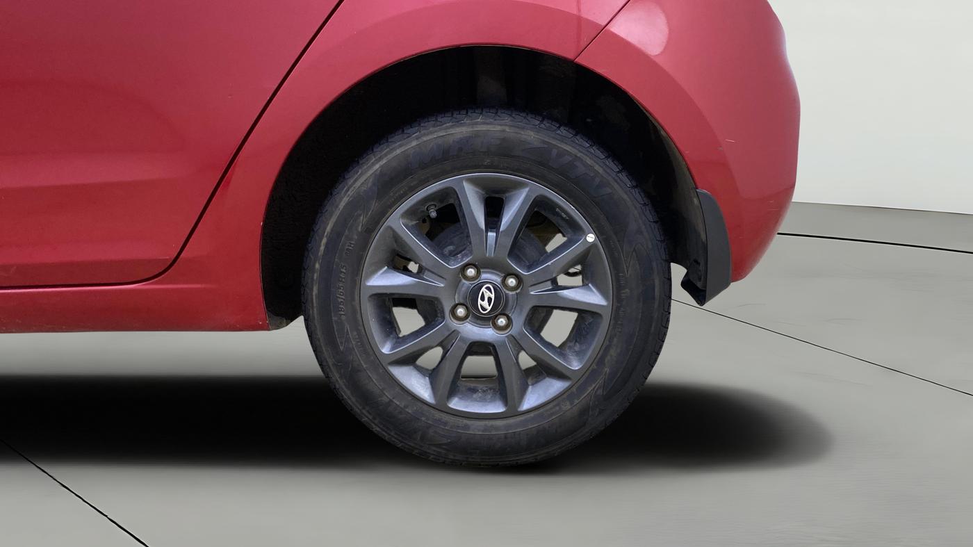 2020 Hyundai Elite i20 SPORTZ PLUS 1.2, Petrol, Manual, 31,880 km, Left Rear Wheel