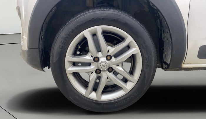 2020 Renault TRIBER RXZ AMT, Petrol, Automatic, 33,241 km, Left Front Wheel