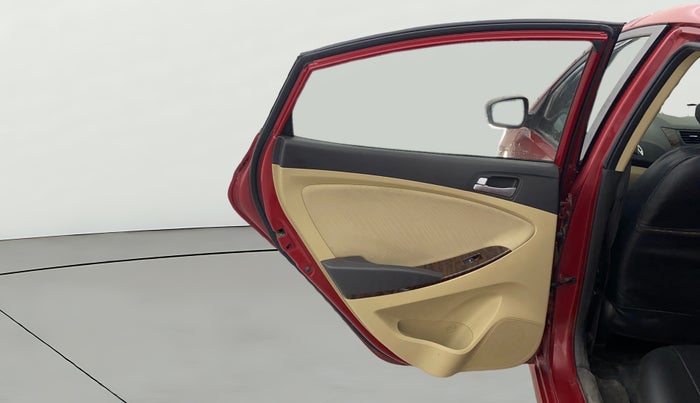 2015 Hyundai Verna FLUIDIC 4S 1.6 VTVT S, Petrol, Manual, 38,304 km, LHS Rear Door