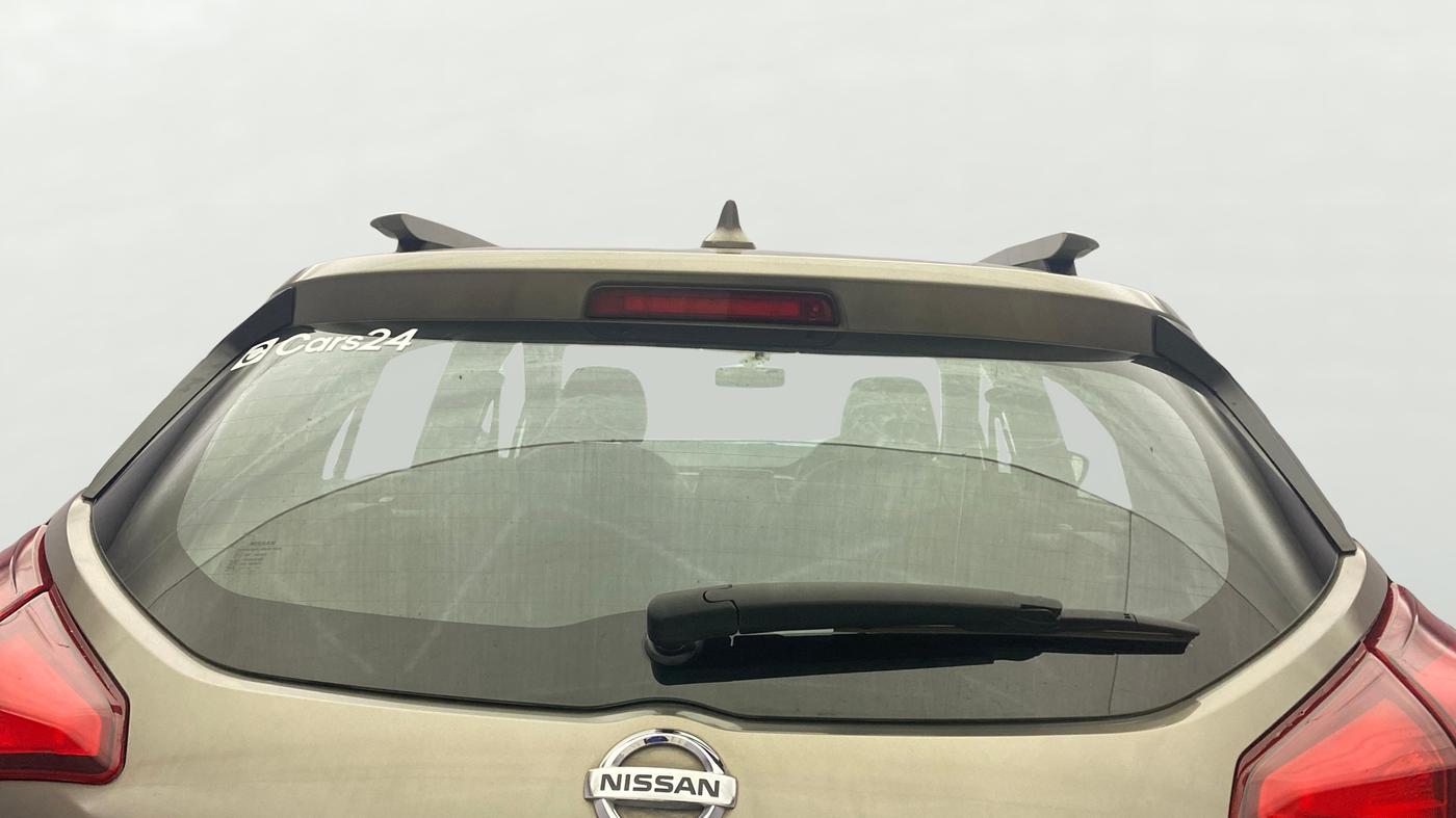 2019 Nissan Kicks XV 1.5, Petrol, Manual, 47,427 km, Rear Windshield