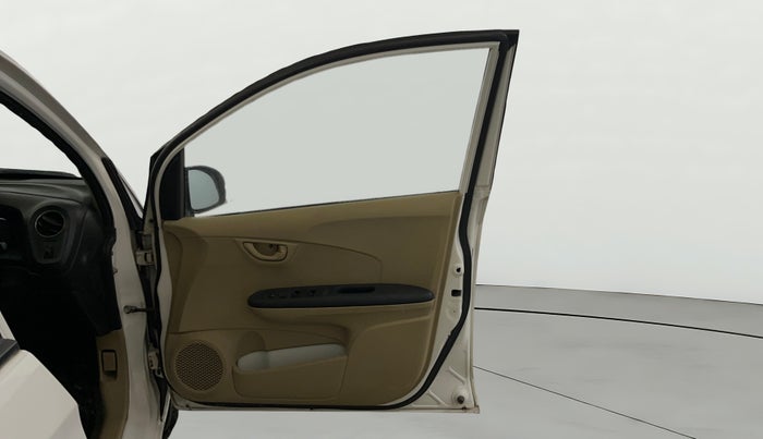 2016 Honda Brio S MT, Petrol, Manual, 47,631 km, RHS Front Door