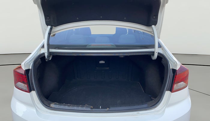 2021 Hyundai New Elantra 2.0 SX MT PETROL, Petrol, Manual, 34,922 km, Boot Open Zoomed View