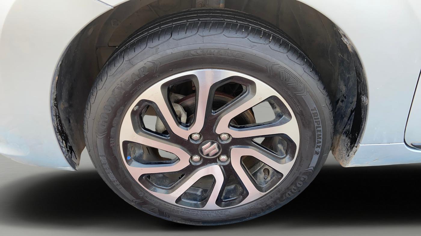 2022 Maruti Baleno ALPHA 1.2 AGS, Petrol, Automatic, 68,106 km, Left Front Wheel