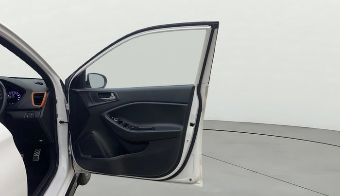 2015 Hyundai i20 Active 1.4 SX, Diesel, Manual, 51,151 km, RHS Front Door