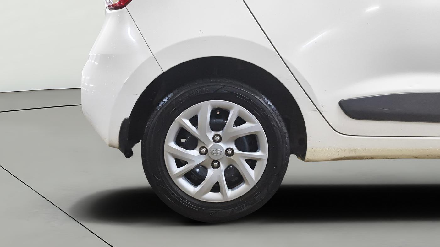 2019 Hyundai Grand i10 MAGNA 1.2 KAPPA VTVT, Petrol, Manual, 74,831 km, Right Rear Wheel
