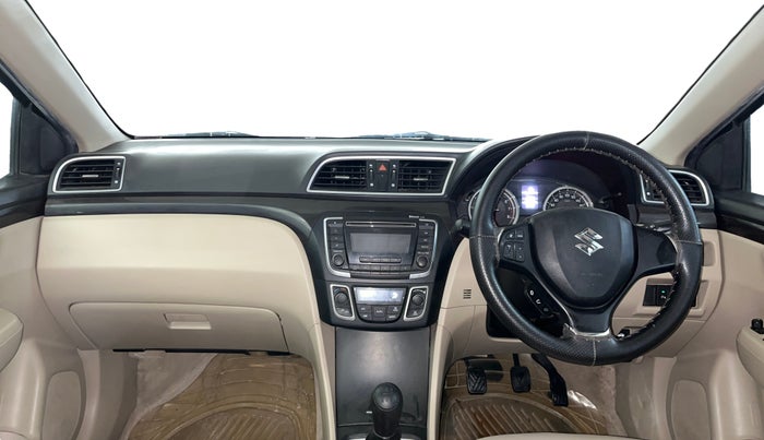 2016 Maruti Ciaz ZXI, Petrol, Manual, 85,653 km, Dashboard