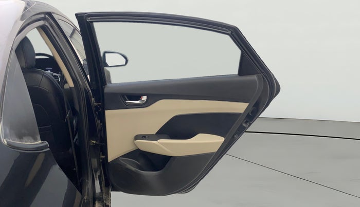 2020 Hyundai Verna SX 1.5 VTVT IVT, Petrol, Automatic, 95,956 km, RHS Rear Door