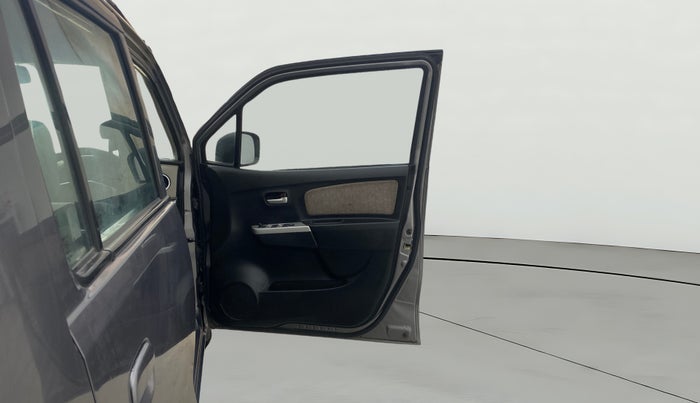 2016 Maruti Wagon R 1.0 VXI, Petrol, Manual, 30,404 km, RHS Front Door