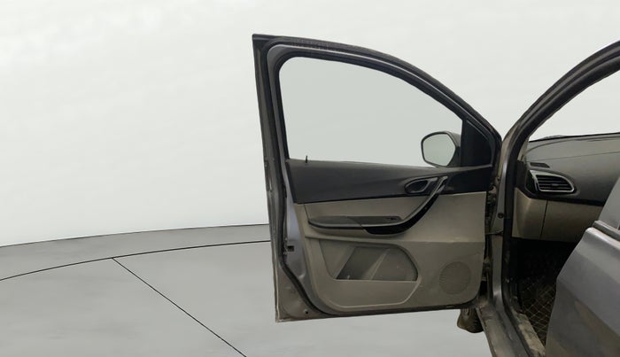 2019 Tata Tiago XZ PETROL, Petrol, Manual, 70,421 km, LHS Front Door