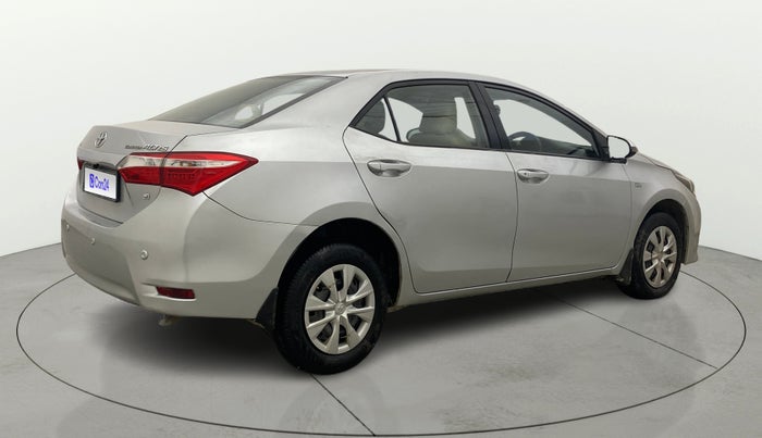 2015 Toyota Corolla Altis JS PETROL, Petrol, Manual, 1,20,681 km, Right Back Diagonal