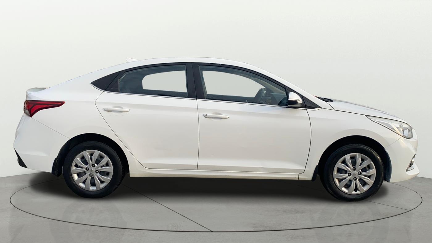 2018 Hyundai Verna 1.4 EX PETROL, Petrol, Manual, 79,069 km, Right Side View