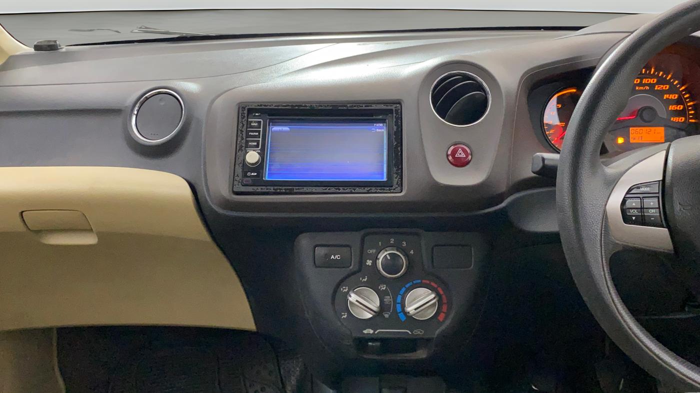 2013 Honda Amaze 1.5L I-DTEC S, Diesel, Manual, 60,206 km, Air Conditioner
