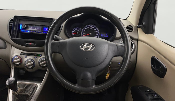 2016 Hyundai i10 MAGNA 1.1, Petrol, Manual, 60,445 km, Steering Wheel Close Up