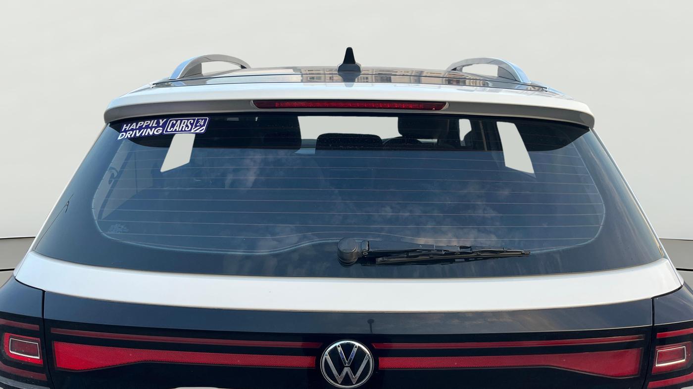2021 Volkswagen TAIGUN GT PLUS 1.5 TSI DSG, Petrol, Automatic, 1,13,275 km, Rear Windshield