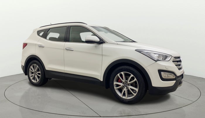 2017 Hyundai Santa Fe 4 WD AT, Diesel, Automatic, 61,184 km, Right Front Diagonal