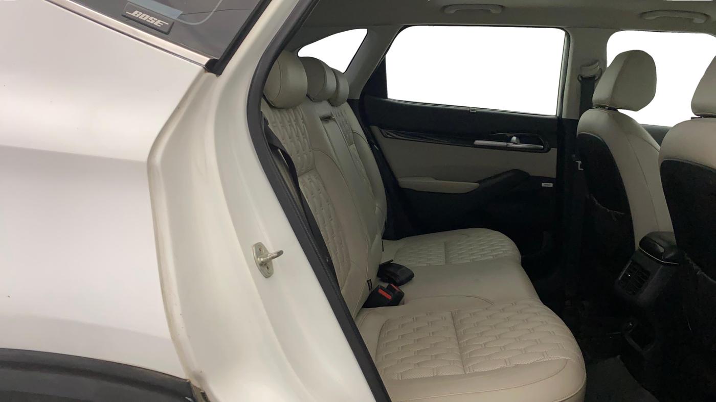 2020 KIA SELTOS HTX PLUS AT1.5 DIESEL, Diesel, Automatic, 90,273 km, Right Side Rear Door Cabin