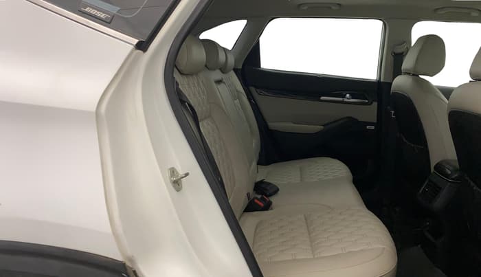 2020 KIA SELTOS HTX PLUS AT1.5 DIESEL, Diesel, Automatic, 90,273 km, Right Side Rear Door Cabin