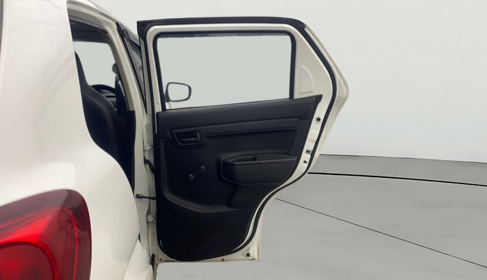 2023 Maruti S PRESSO VXI+, Petrol, Manual, 10,940 km, RHS Rear Door