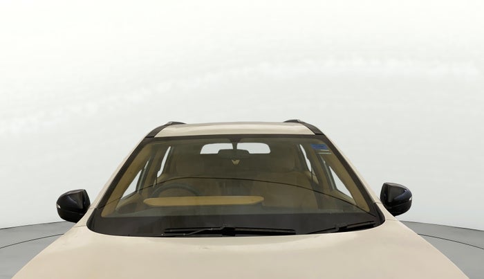 2021 Mahindra XUV700 AX 3 P MT 5 STR, Petrol, Manual, 15,831 km, Front Windshield