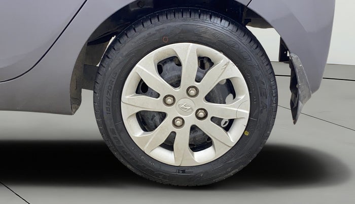 2017 Hyundai Eon MAGNA +, Petrol, Manual, 20,836 km, Left Rear Wheel