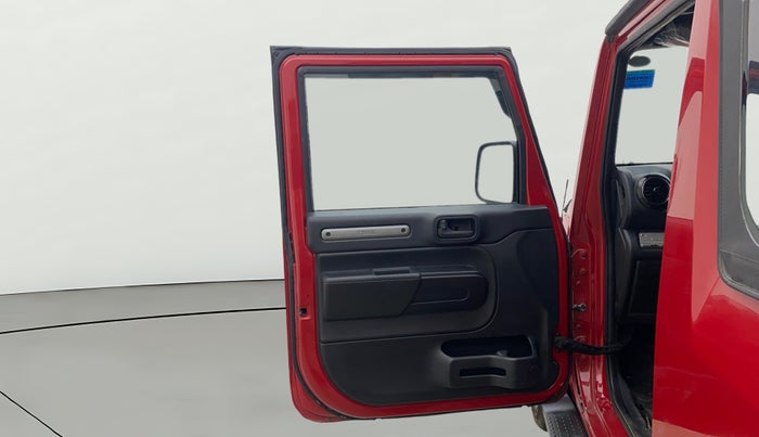 2021 Mahindra Thar LX  P 4WD AT CONVERTIBLE, Petrol, Automatic, 14,174 km, LHS Front Door