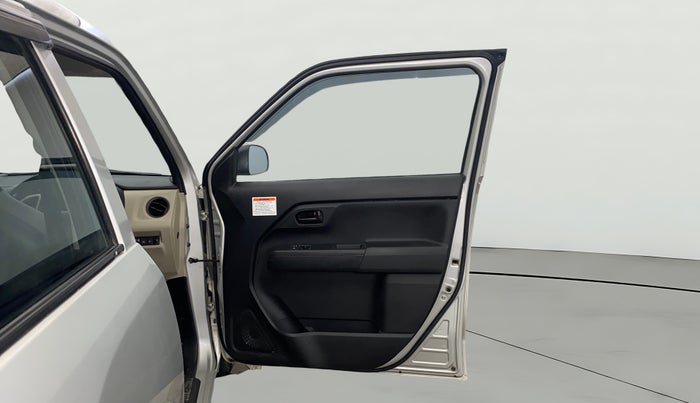 2021 Maruti New Wagon-R LXI CNG 1.0, CNG, Manual, 71,172 km, RHS Front Door