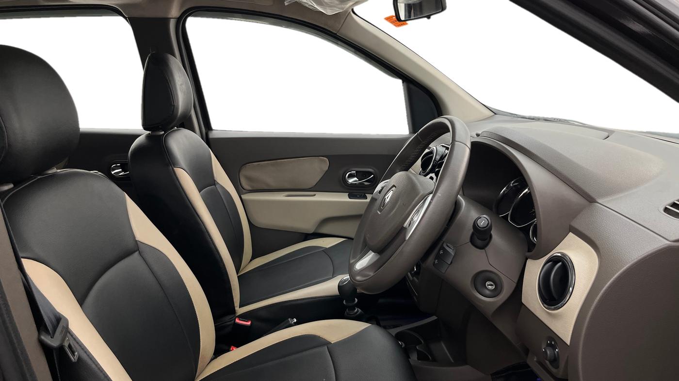2015 Renault Lodgy 110 PS RXZ, Diesel, Manual, 42,370 km, Right Side Front Door Cabin