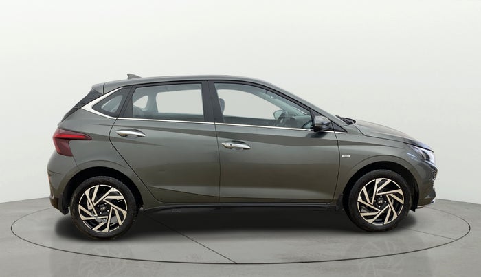 2023 Hyundai NEW I20 ASTA (O) 1.2 IVT, Petrol, Automatic, 11,135 km, Right Side View