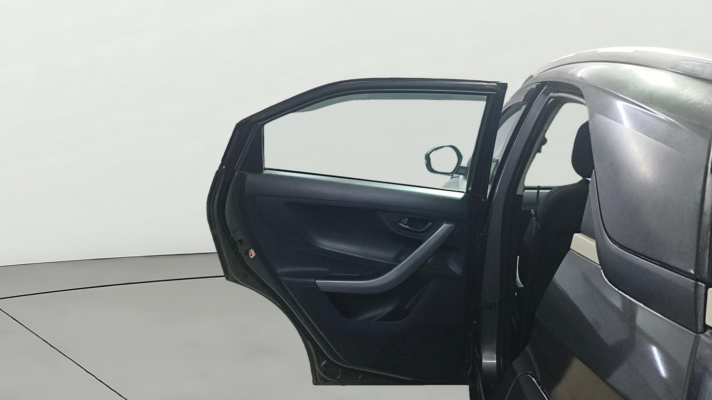 2021 Tata NEXON XM SUNROOF PETROL, Petrol, Manual, 67,382 km, LHS Rear Door