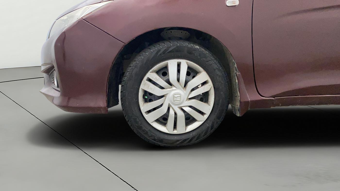 2014 Honda City 1.5L I-DTEC SV, Diesel, Manual, 1,02,292 km, Left Front Wheel