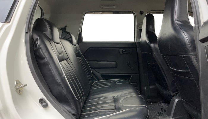 2022 Maruti New Wagon-R LXI CNG 1.0, CNG, Manual, 43,312 km, Right Side Rear Door Cabin